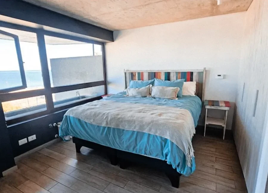 D_NQ_NP_2X_891666-MLC82099209079_012025-F-vista-al-mar-2-dorm-amoblado-estacionamiento