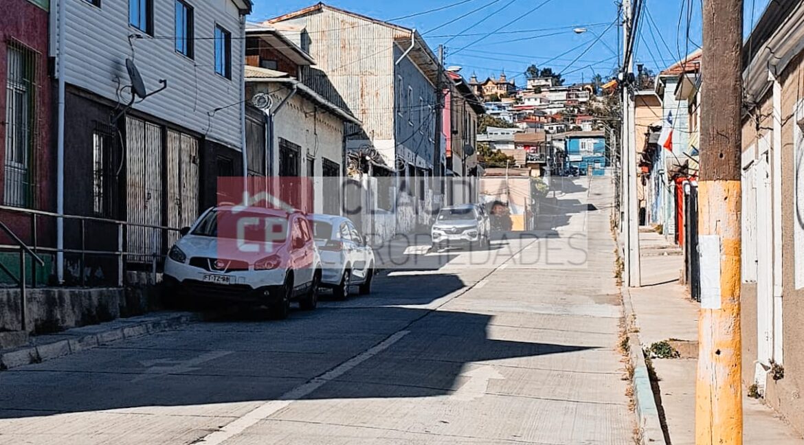 WhatsApp Image 2025-11-11 at 13.32.36 (2)