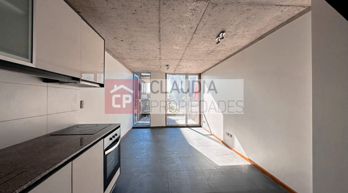 WhatsApp Image 2025-11-21 at 13.35.01