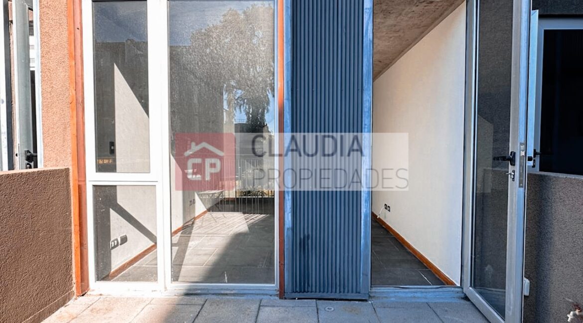 WhatsApp Image 2025-11-21 at 13.35.02