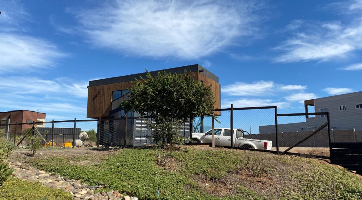 121c1ad7-5bb0-42dc-964a-2efba4b7d2e9