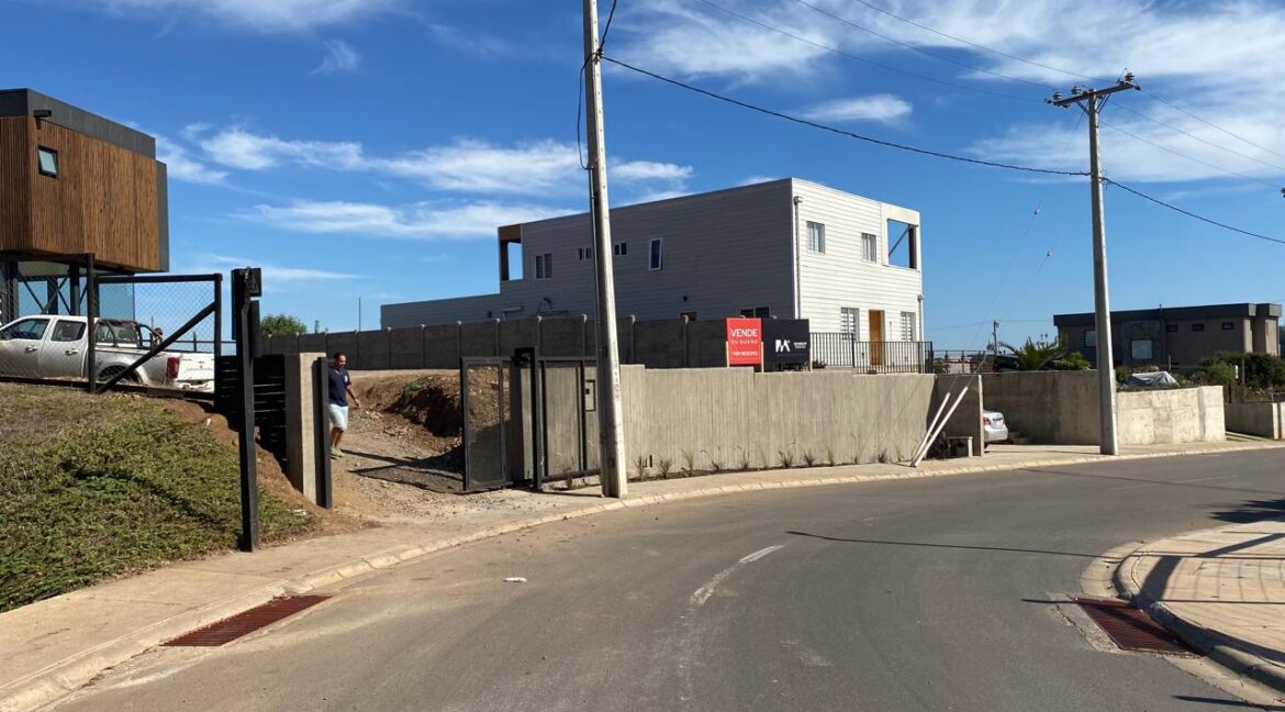 63ac4d09-478a-49f6-8033-d583404fa60d