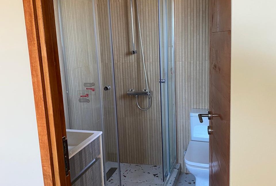 67582303-af71-46a1-8068-82c6bf256b55