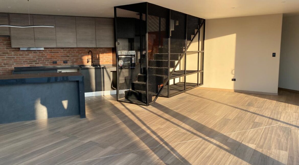 67b95b35-00b5-44b2-9da8-0924822b3ab9