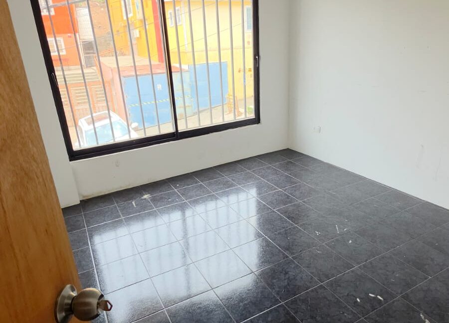 933d328a-7f1b-40aa-9ff9-39ff4124232c