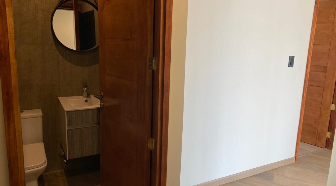 999383bb-bc7c-492d-bd28-c3e628ad1892