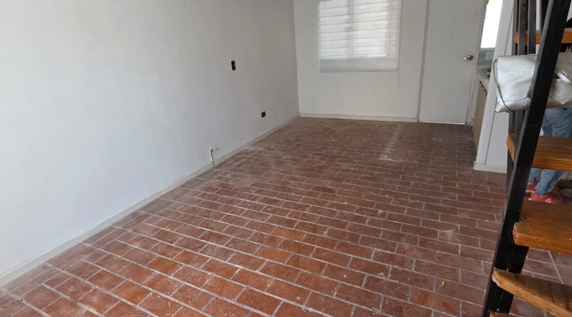 1da975a5-fd8c-4160-919d-d9f1a1bea168