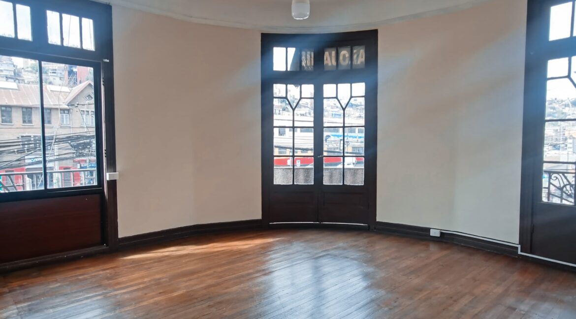 WhatsApp Image 2025-06-02 at 11.41.16 (1)